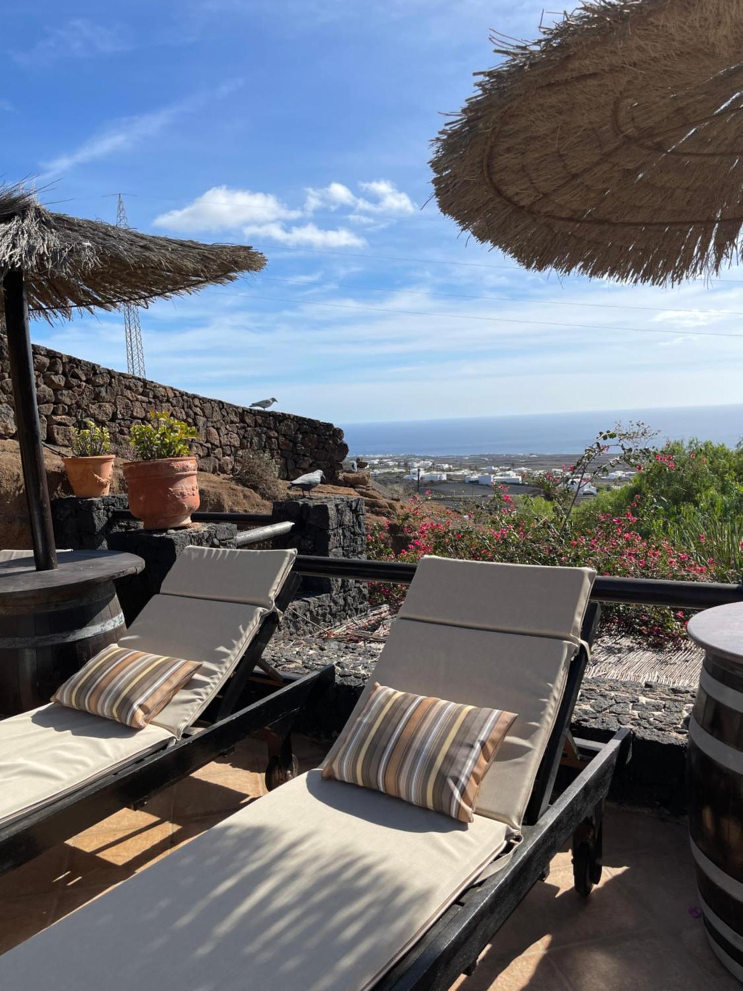 Castillo Lanzarote Villa Sophie - Luxury Villa -Sleep In A Volcanic Cave With Heated Pool Tías Eksteriør billede