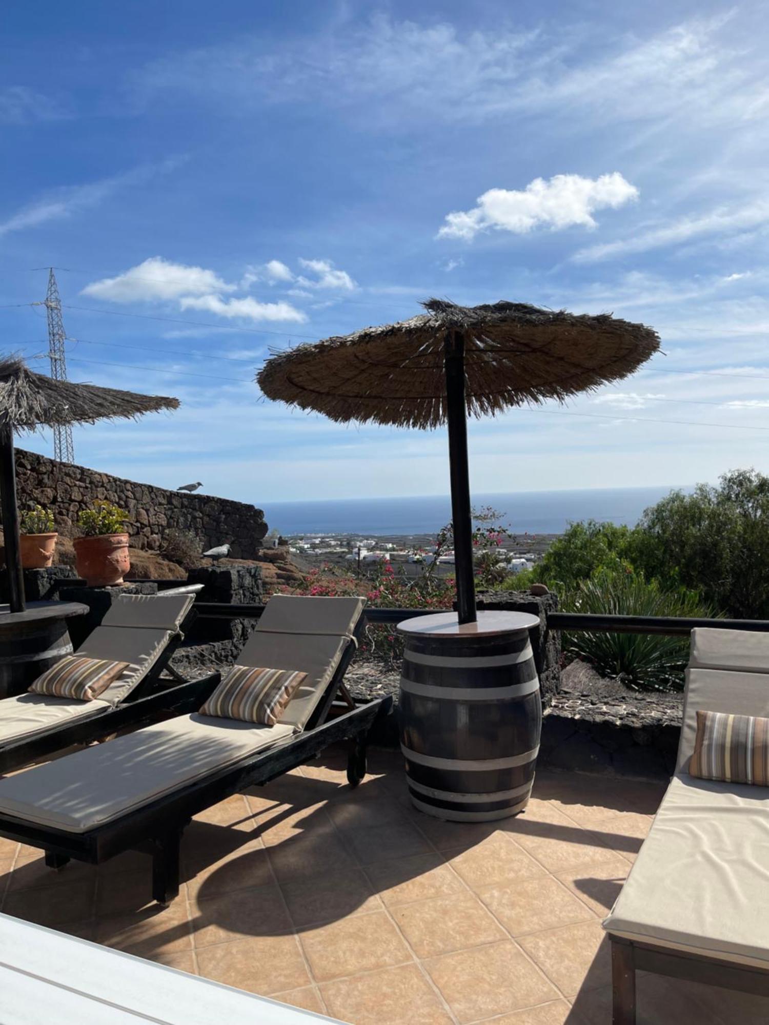 Castillo Lanzarote Villa Sophie - Luxury Villa -Sleep In A Volcanic Cave With Heated Pool Tías Eksteriør billede