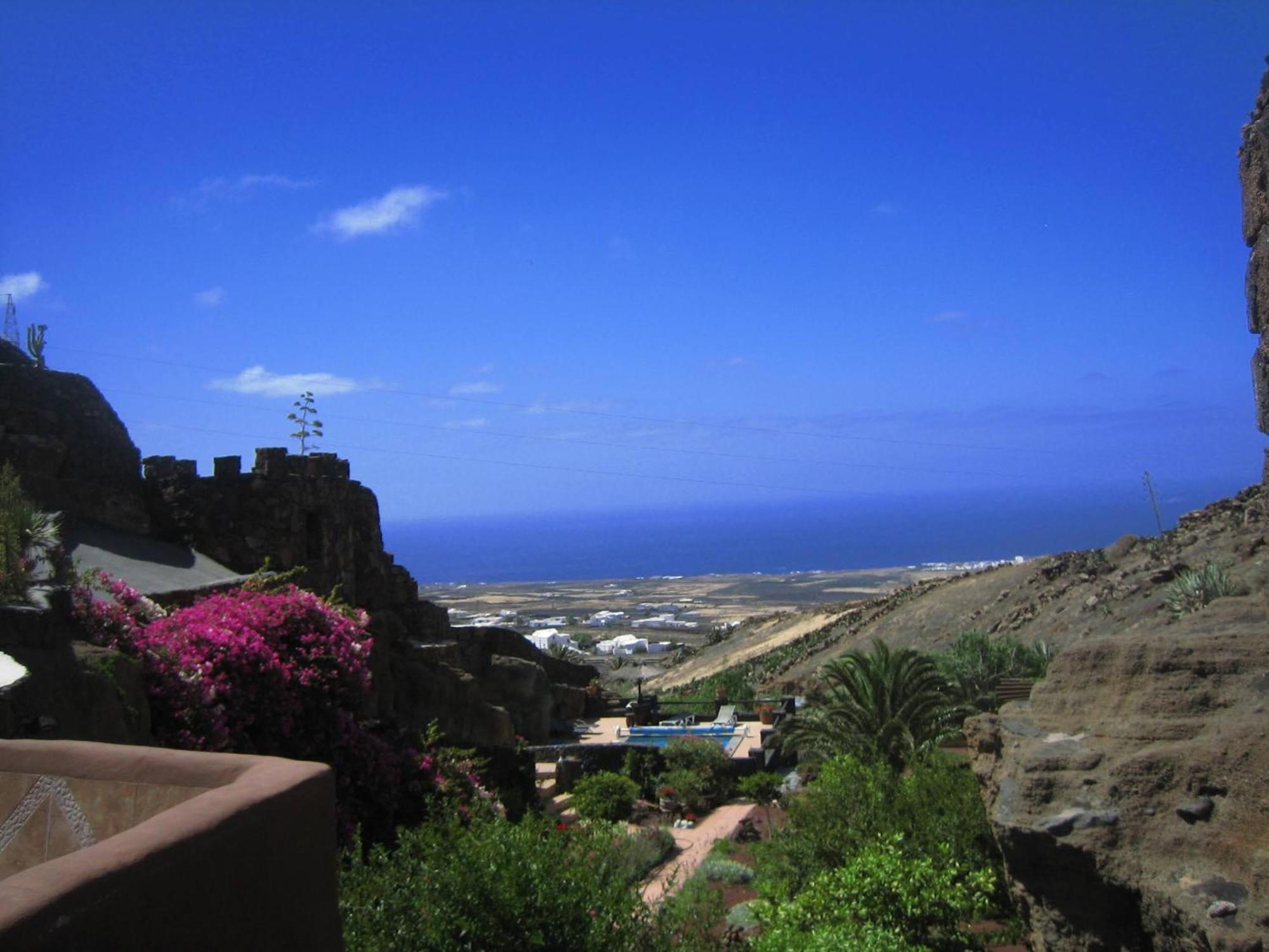 Castillo Lanzarote Villa Sophie - Luxury Villa -Sleep In A Volcanic Cave With Heated Pool Tías Eksteriør billede